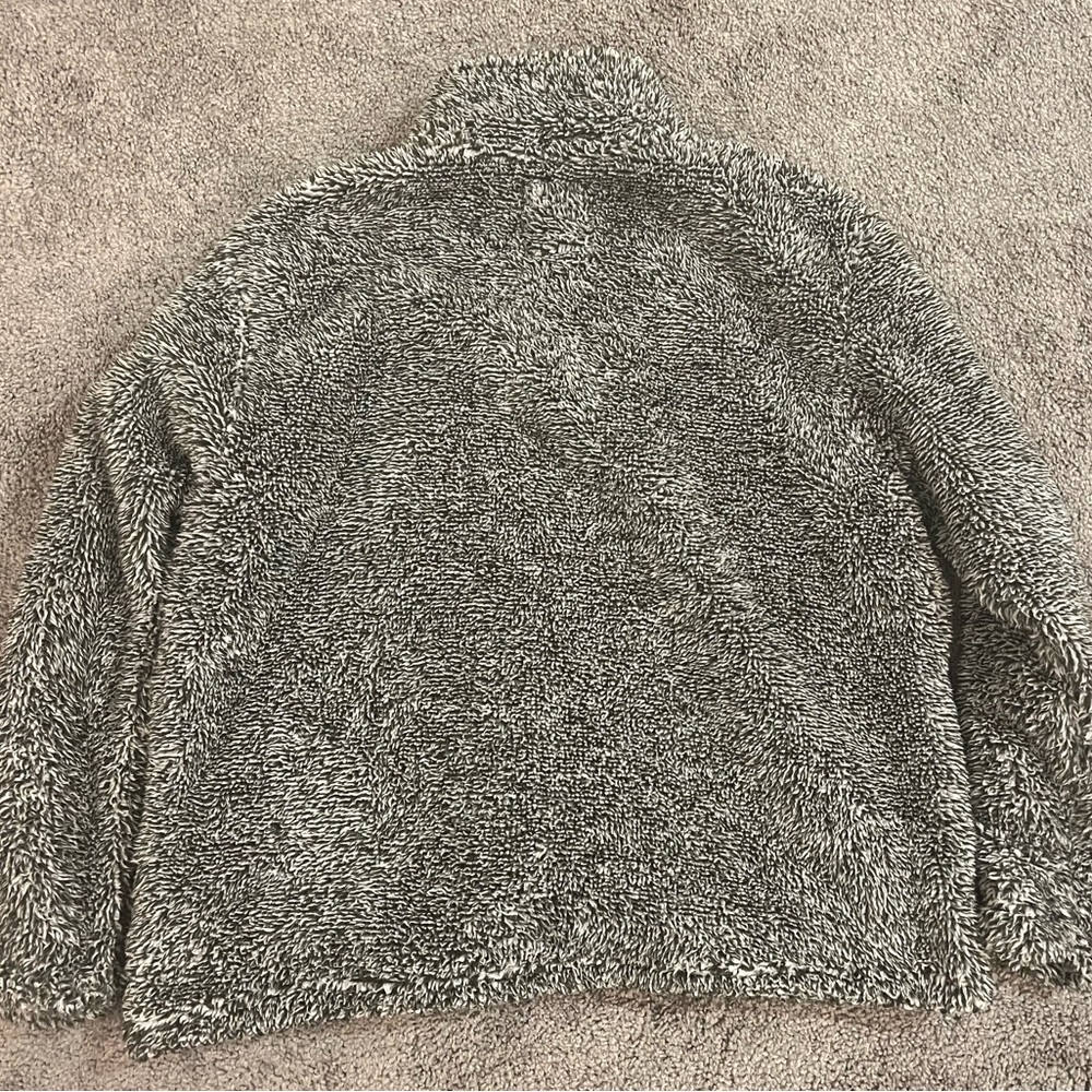 Rip Curl Black and White Zip Up Sweater - Picture 6 of 7